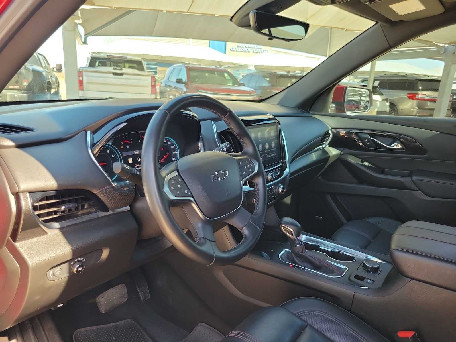 2023 Chevrolet Traverse RS