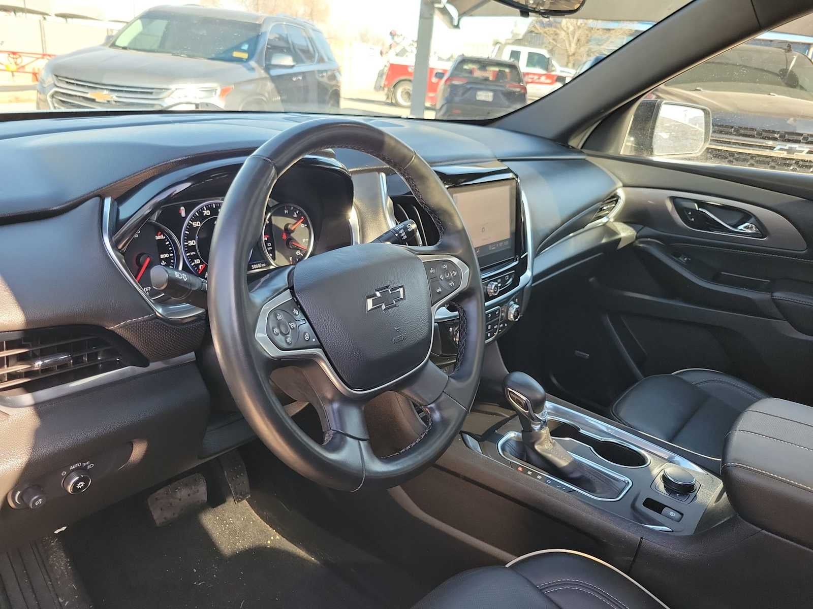 2023 Chevrolet Traverse Premier