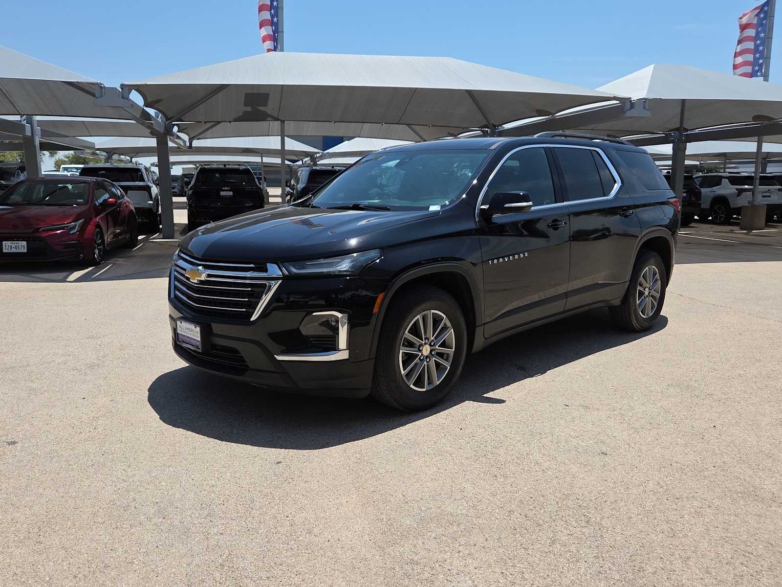 2023 Chevrolet Traverse LT Leather