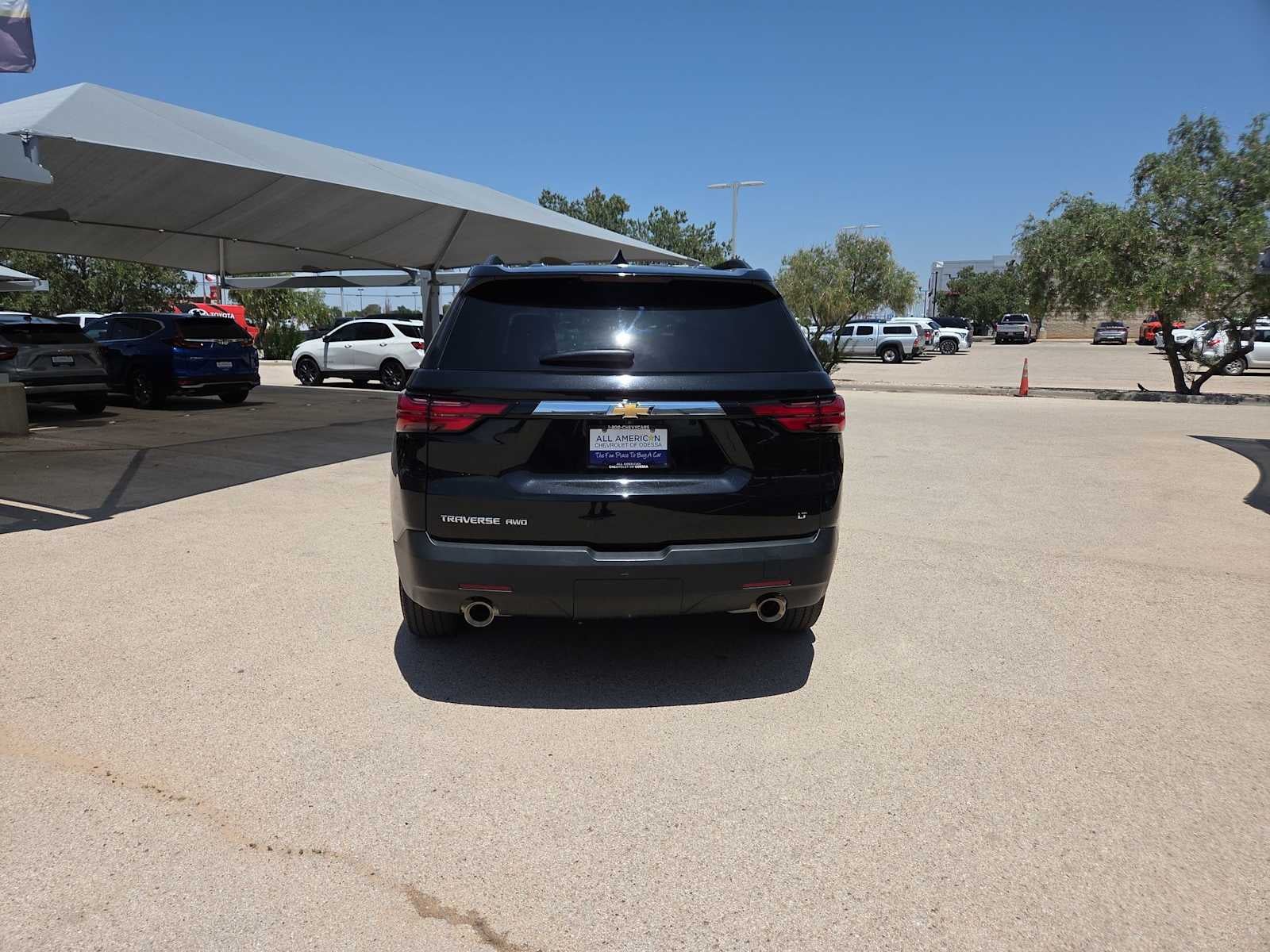 2023 Chevrolet Traverse LT Leather