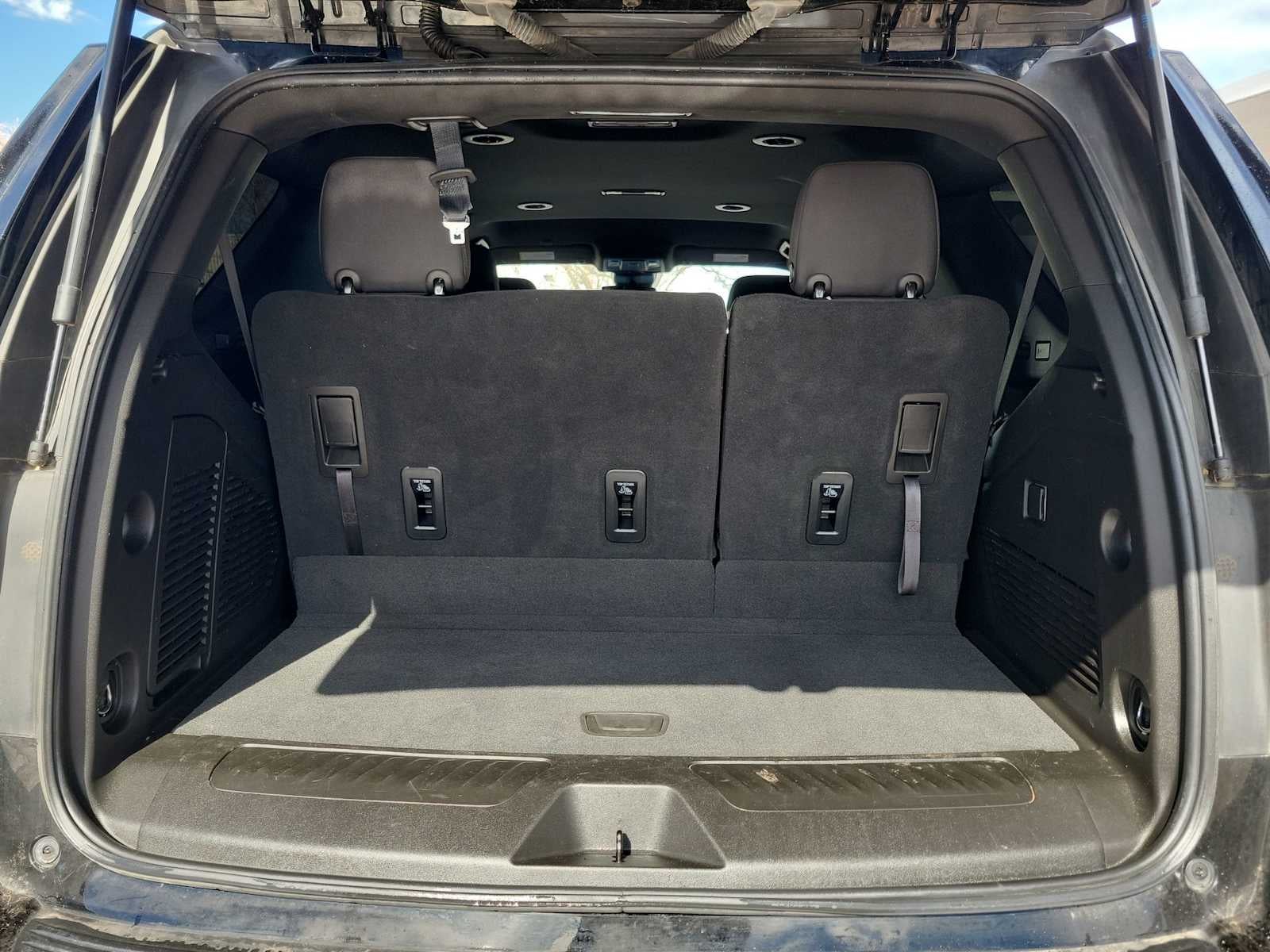 2023 Chevrolet Tahoe LS