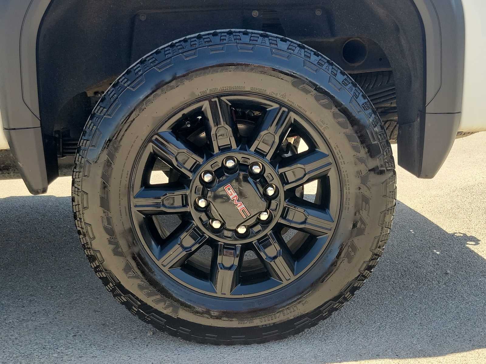 2025 GMC Sierra 2500 HD AT4
