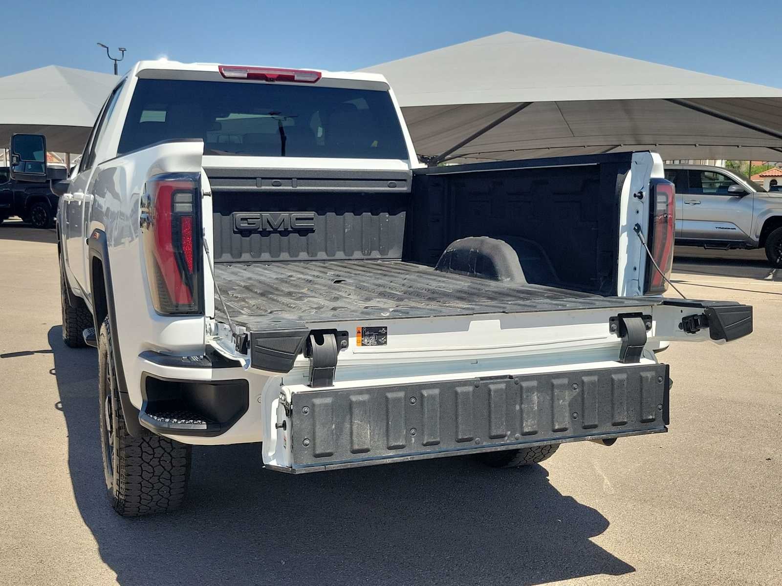2025 GMC Sierra 2500 HD AT4