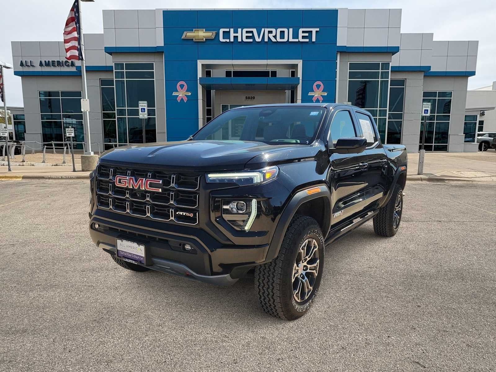 2023 GMC Canyon AT4
