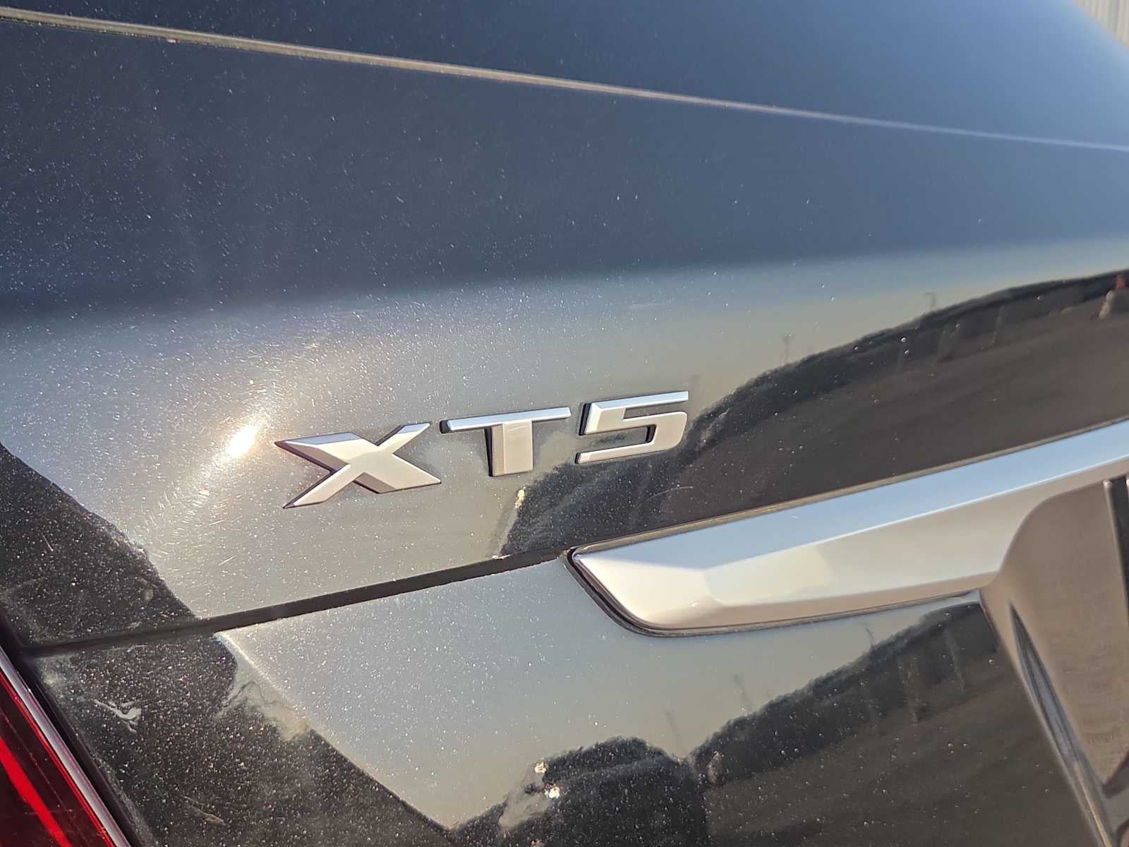 2023 Cadillac XT5 AWD Premium Luxury