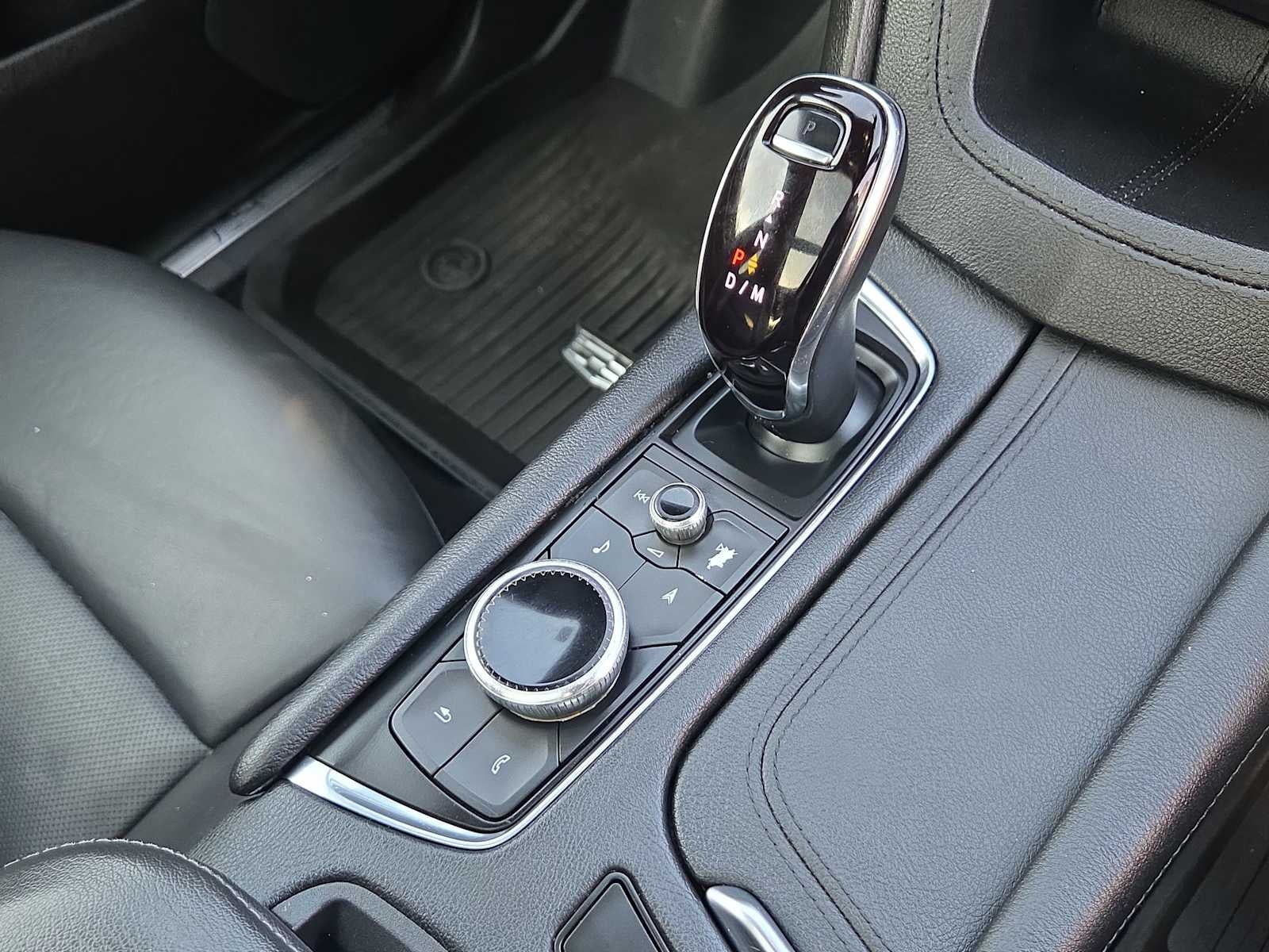 2023 Cadillac XT5 AWD Premium Luxury