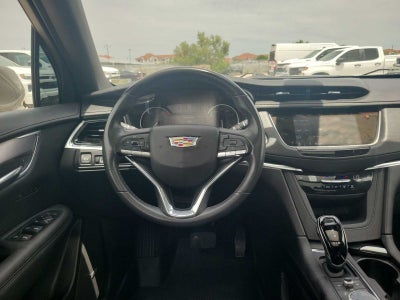 2023 Cadillac XT6 Luxury