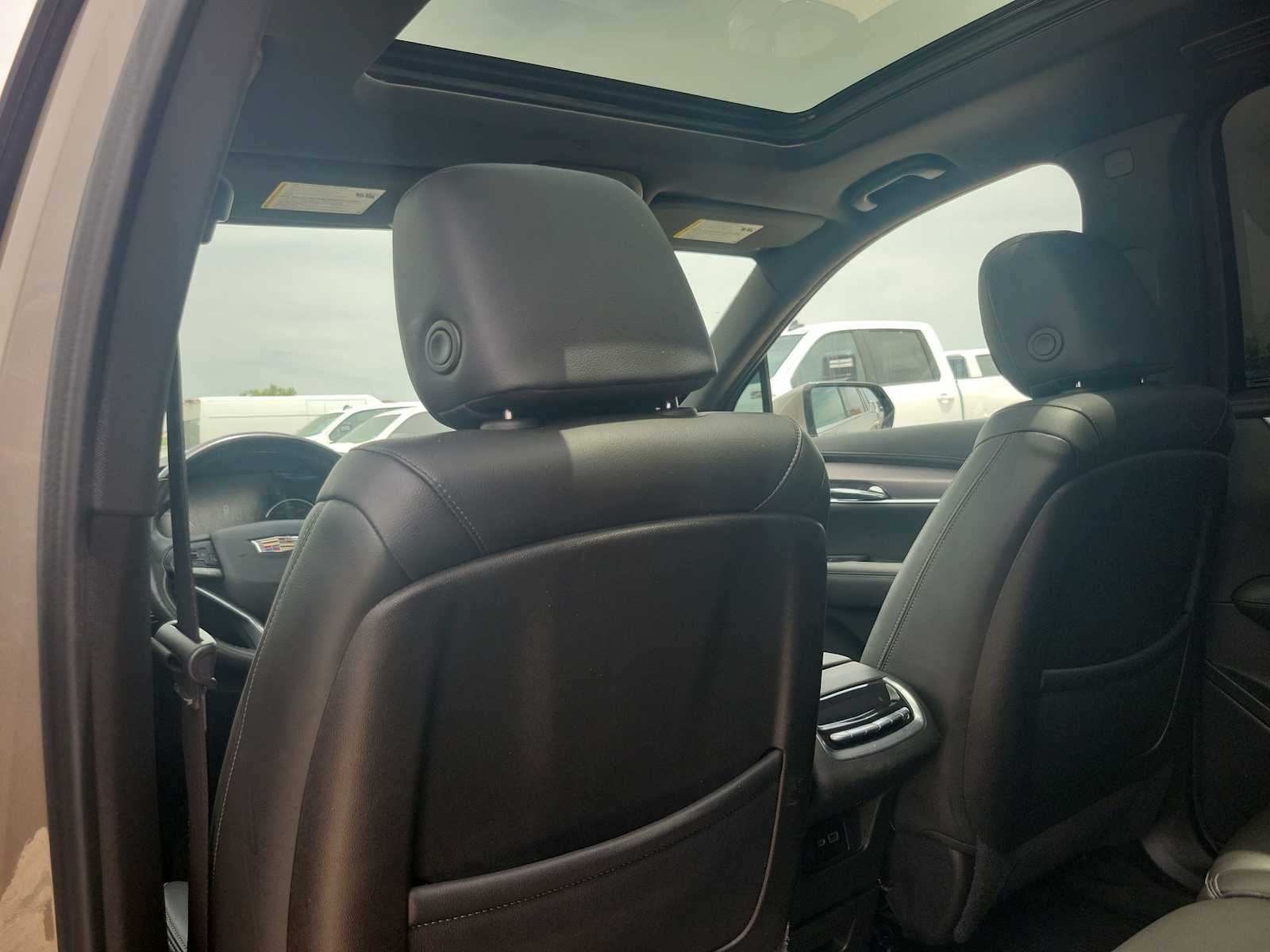 2023 Cadillac XT6 Luxury