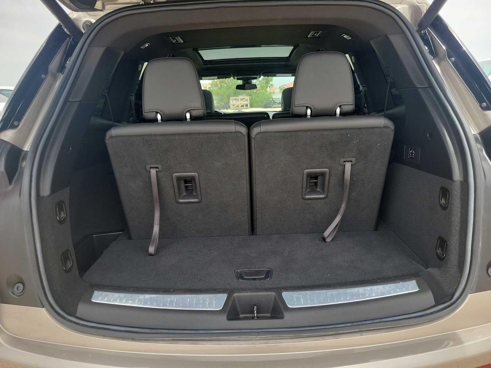 2023 Cadillac XT6 Luxury