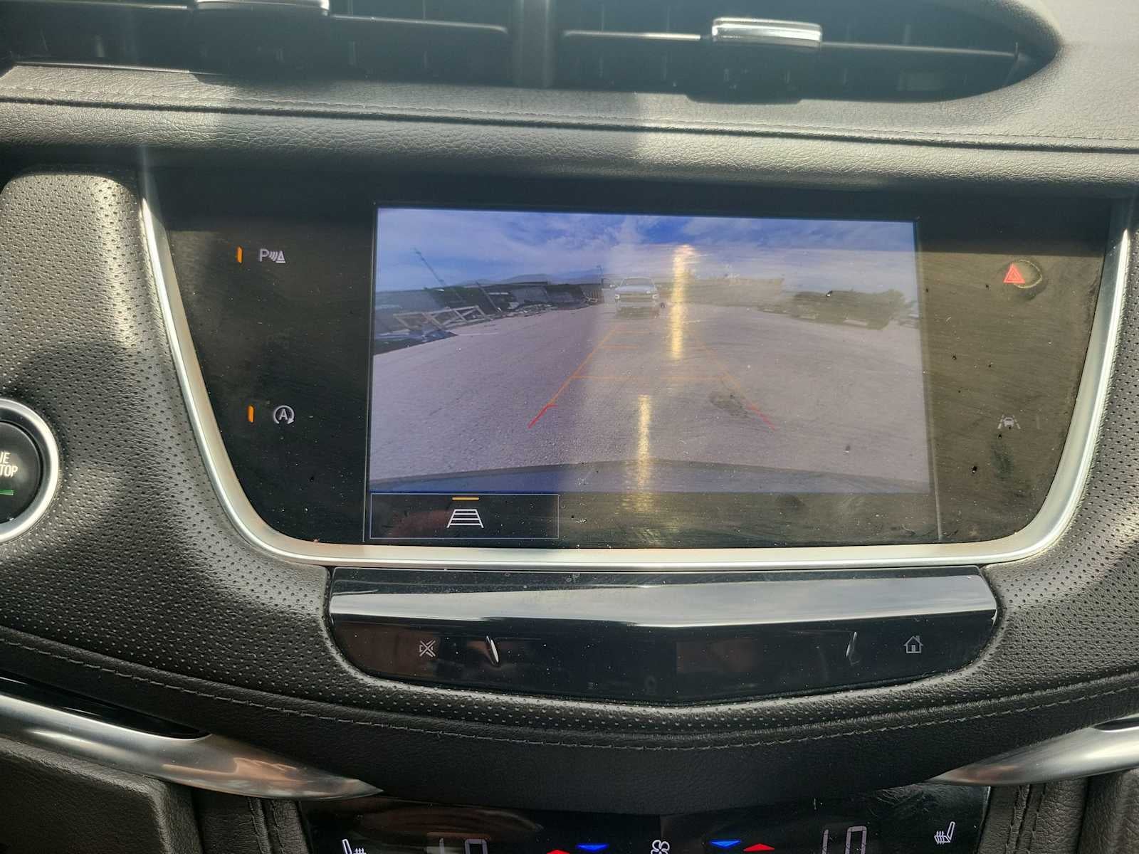 2023 Cadillac XT6 Luxury