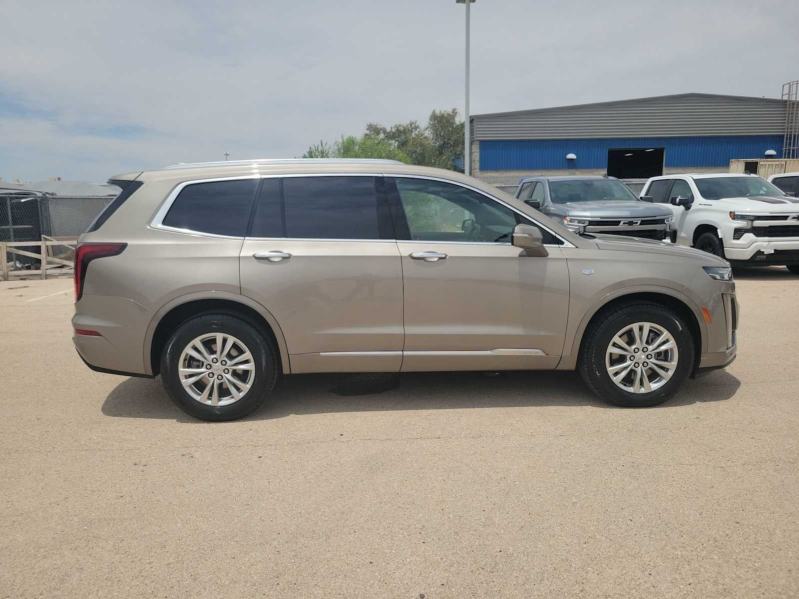 2023 Cadillac XT6 Luxury
