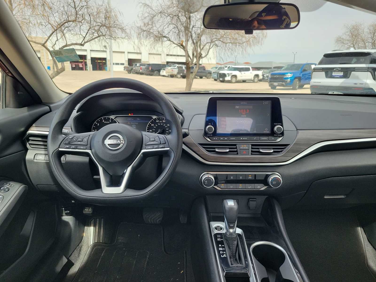 2024 Nissan Altima 2.5 SV