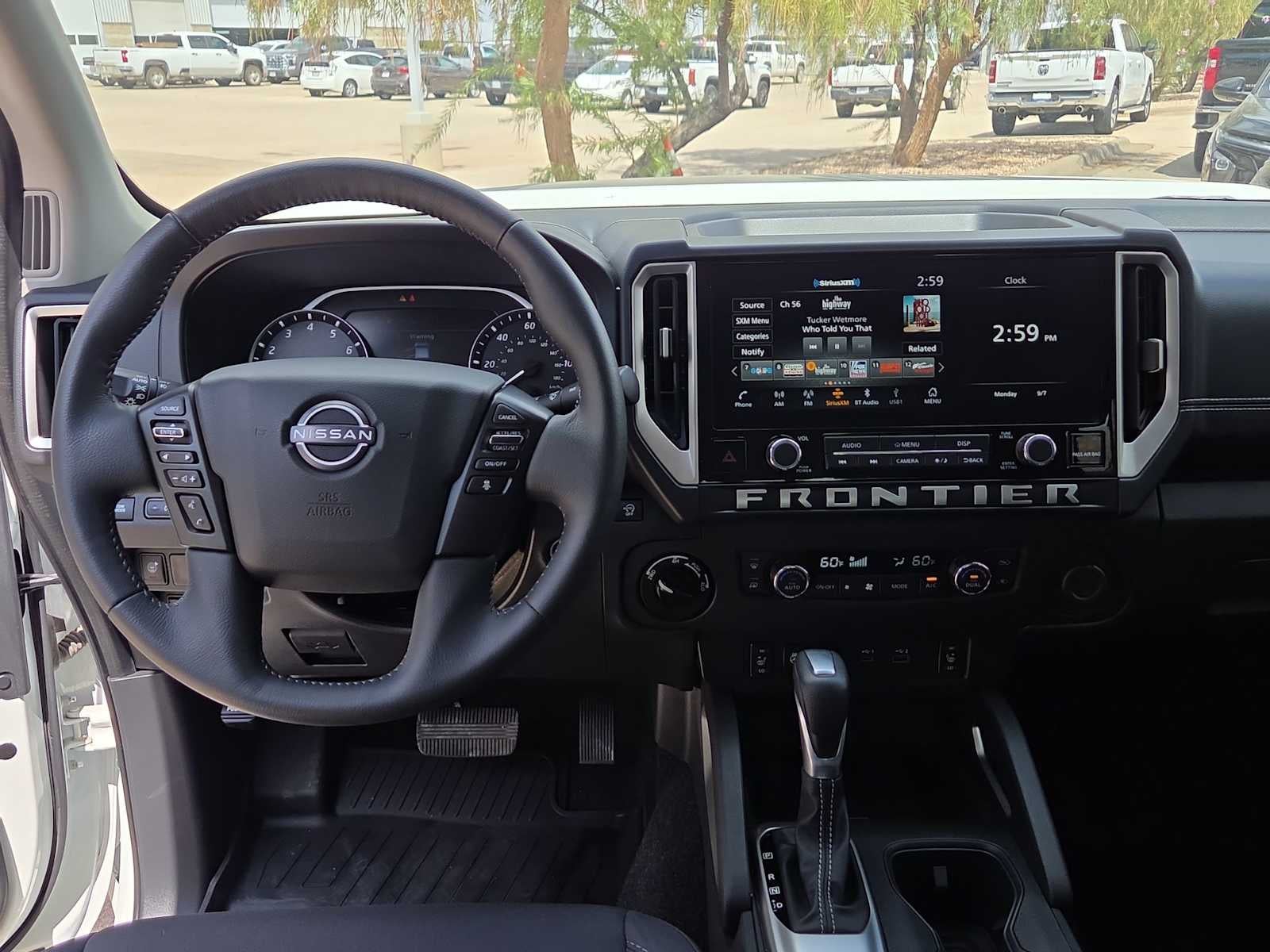 2025 Nissan Frontier SV