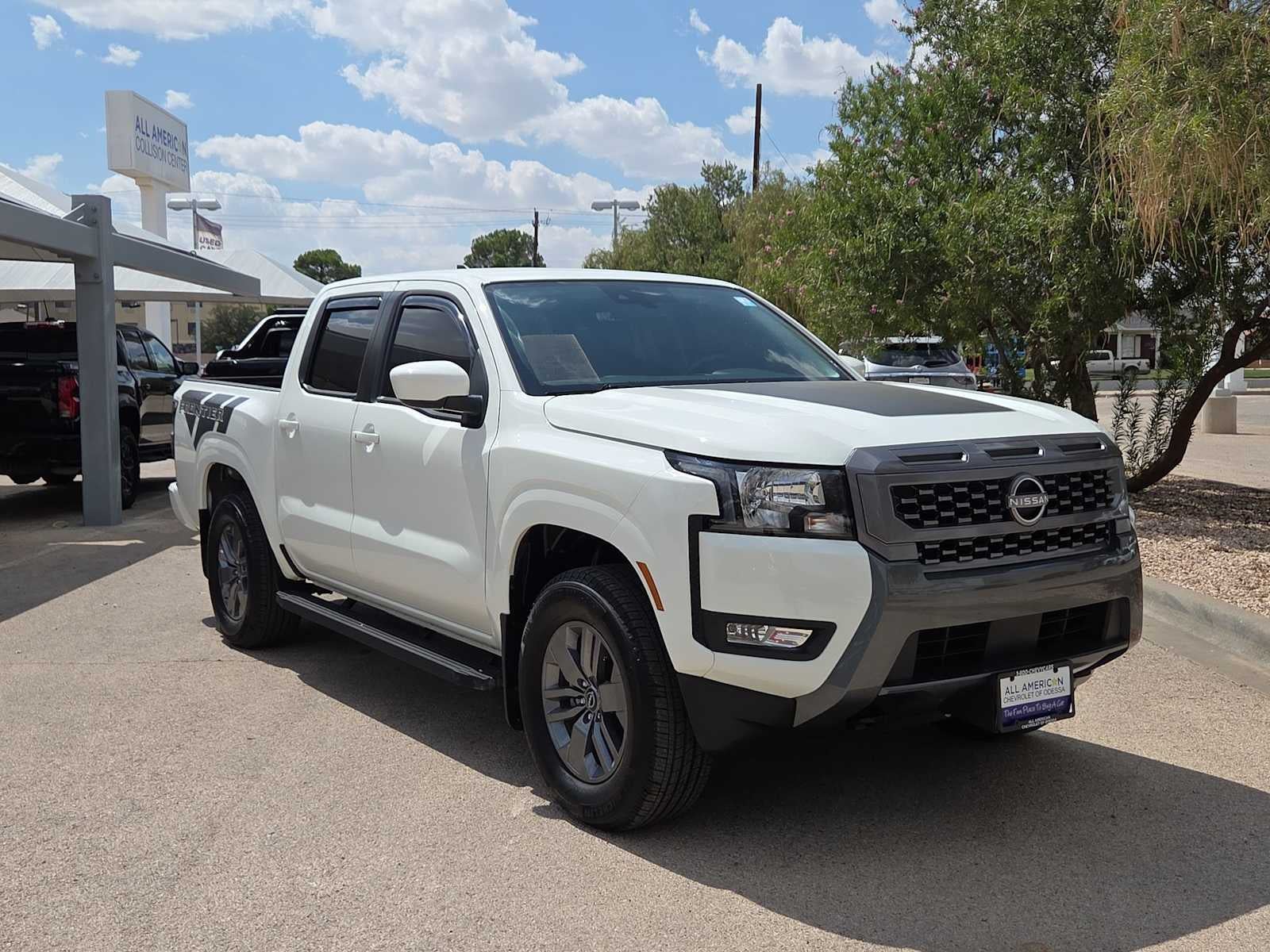 2025 Nissan Frontier SV
