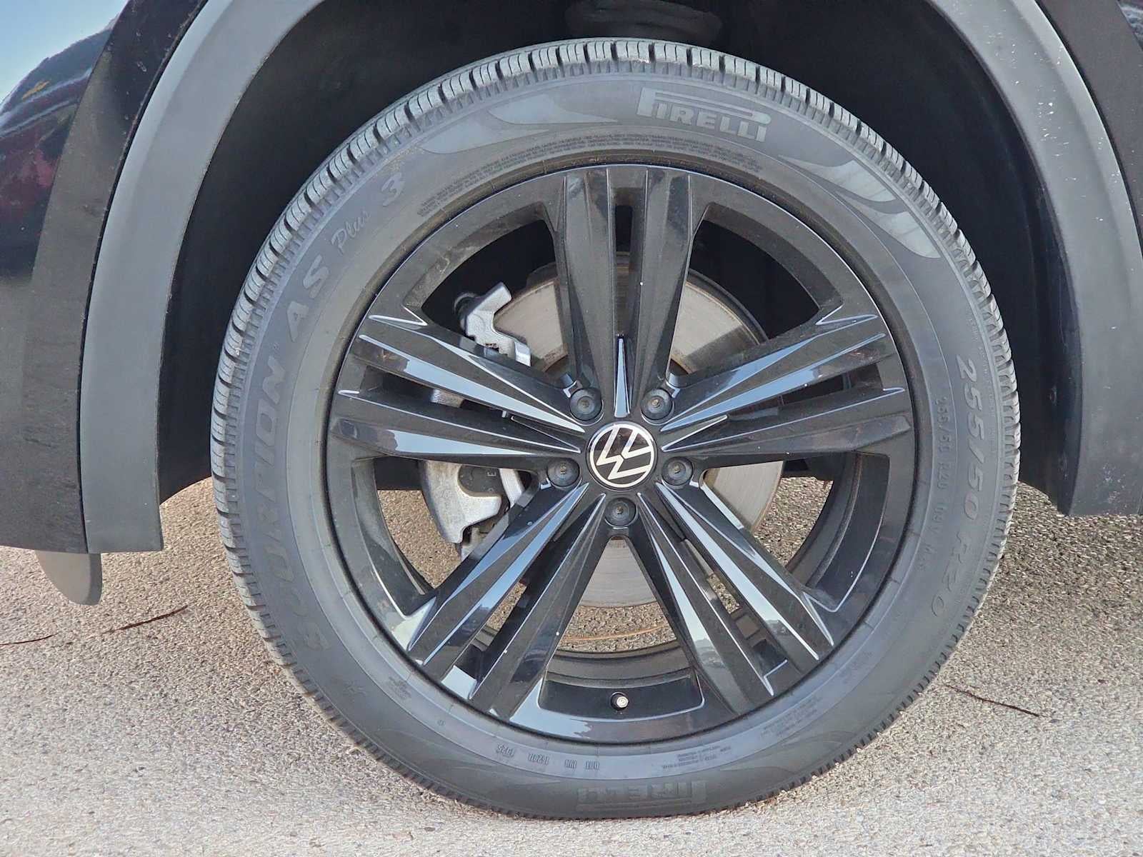 2023 Volkswagen Atlas Cross Sport 3.6L V6 SEL