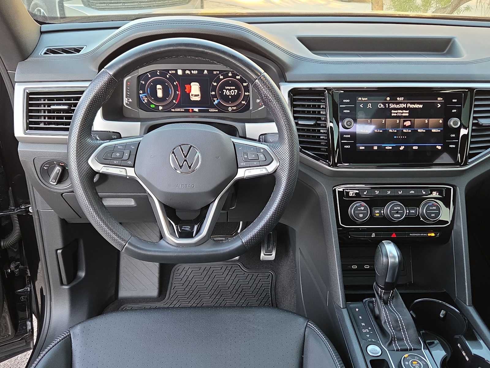 2023 Volkswagen Atlas Cross Sport 3.6L V6 SEL