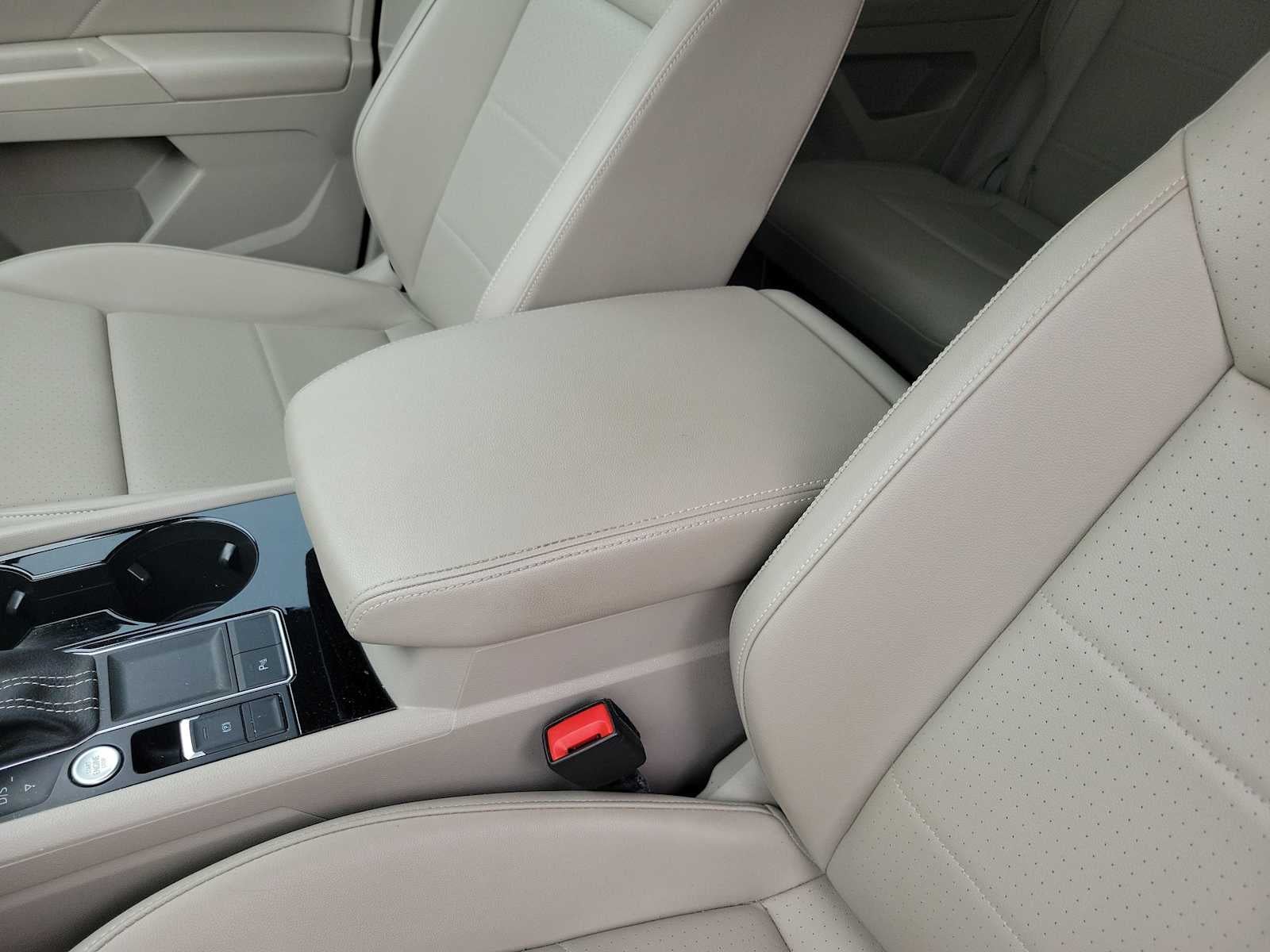 2023 Volkswagen Atlas 2.0T SE w/Technology