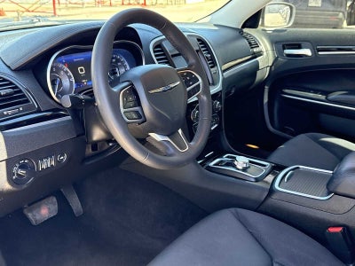 2023 Chrysler 300 Touring