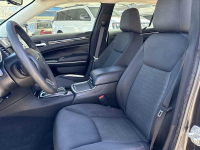 2023 Chrysler 300 Touring