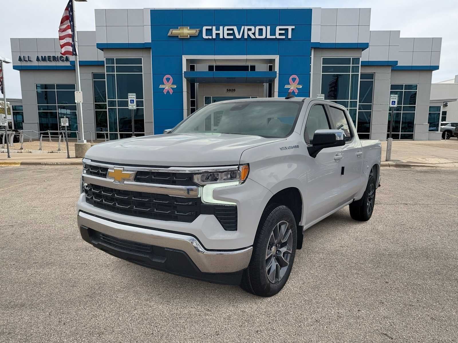 2026 Chevrolet Silverado 1500 LT