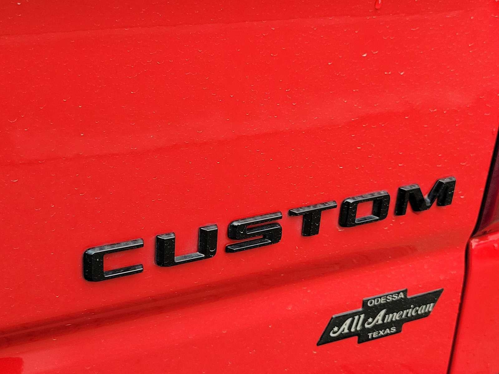 2024 Chevrolet Silverado 1500 Custom