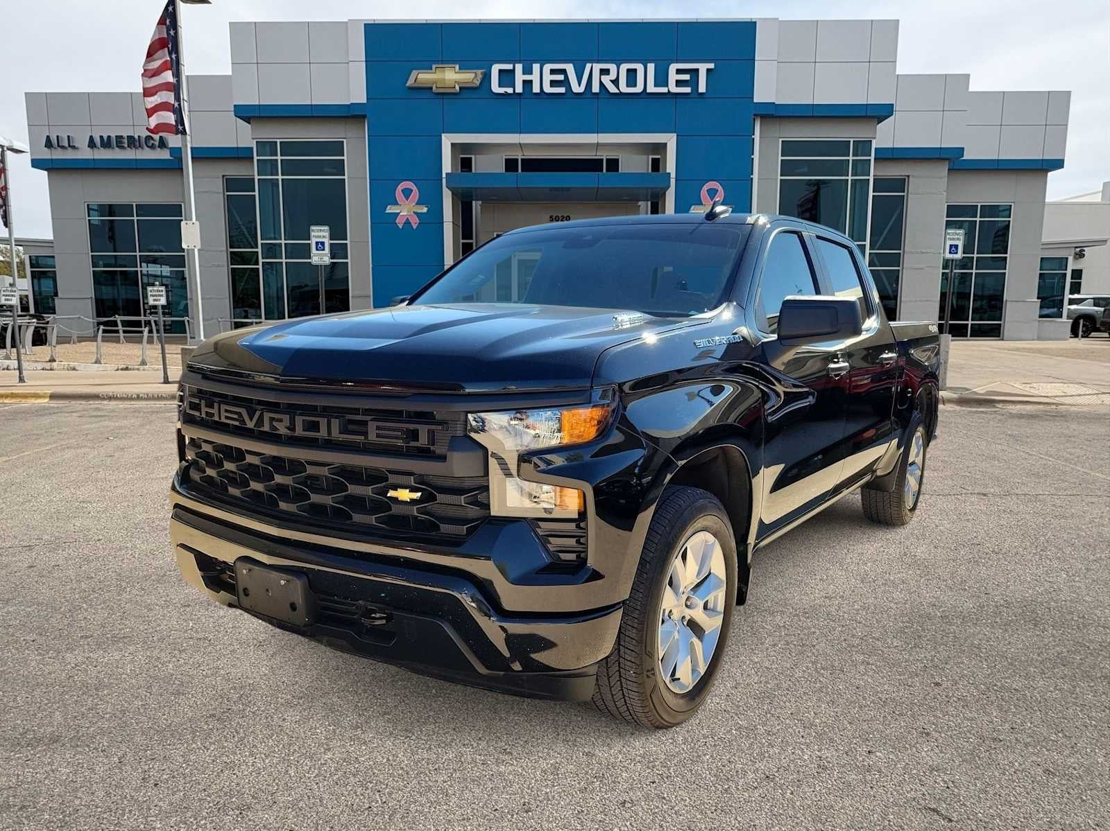 2024 Chevrolet Silverado 1500 Custom