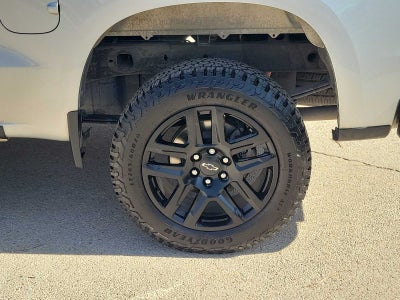 2022 Chevrolet Silverado 1500 Custom Trail Boss