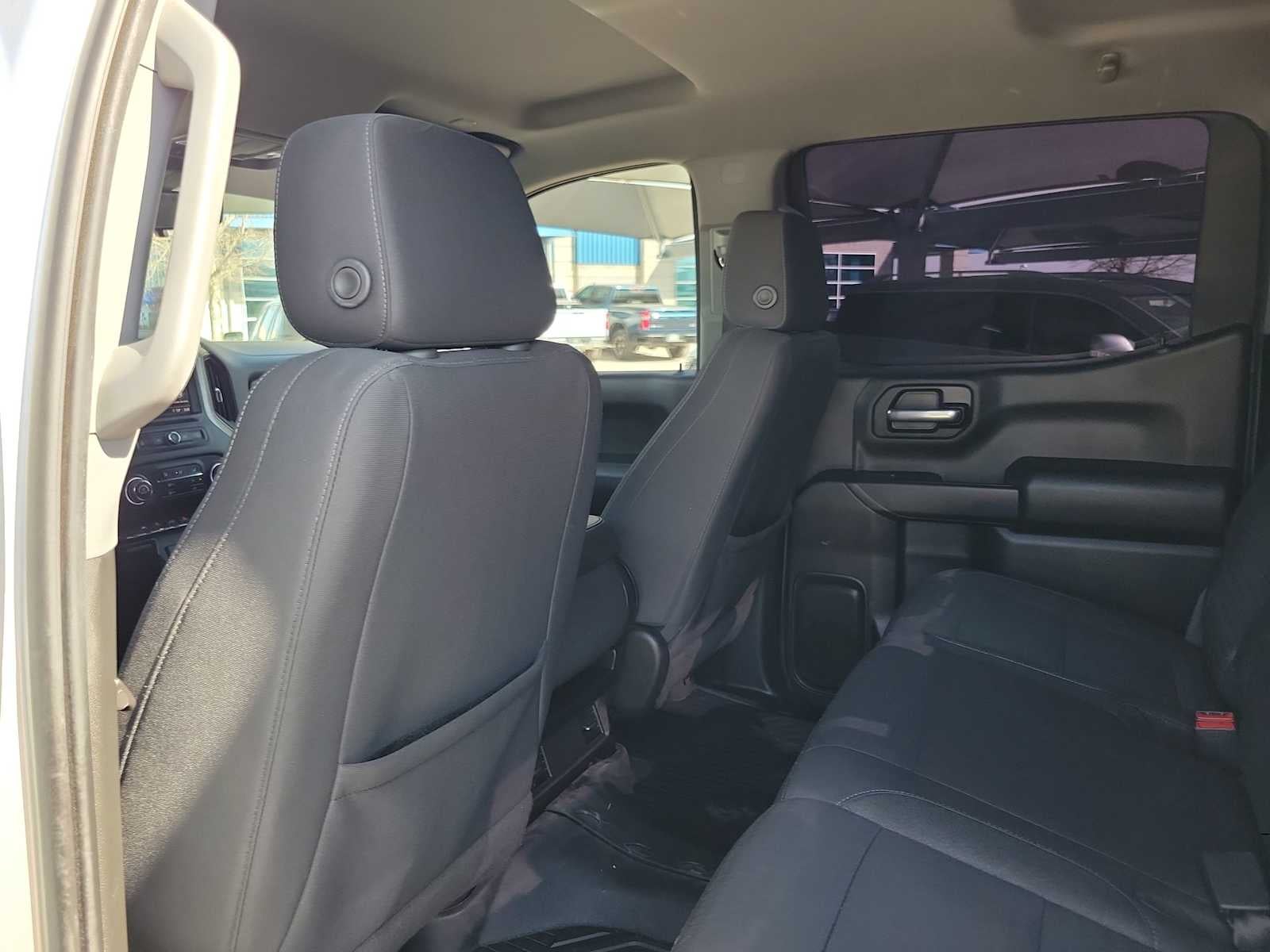 2022 Chevrolet Silverado 1500 Custom Trail Boss