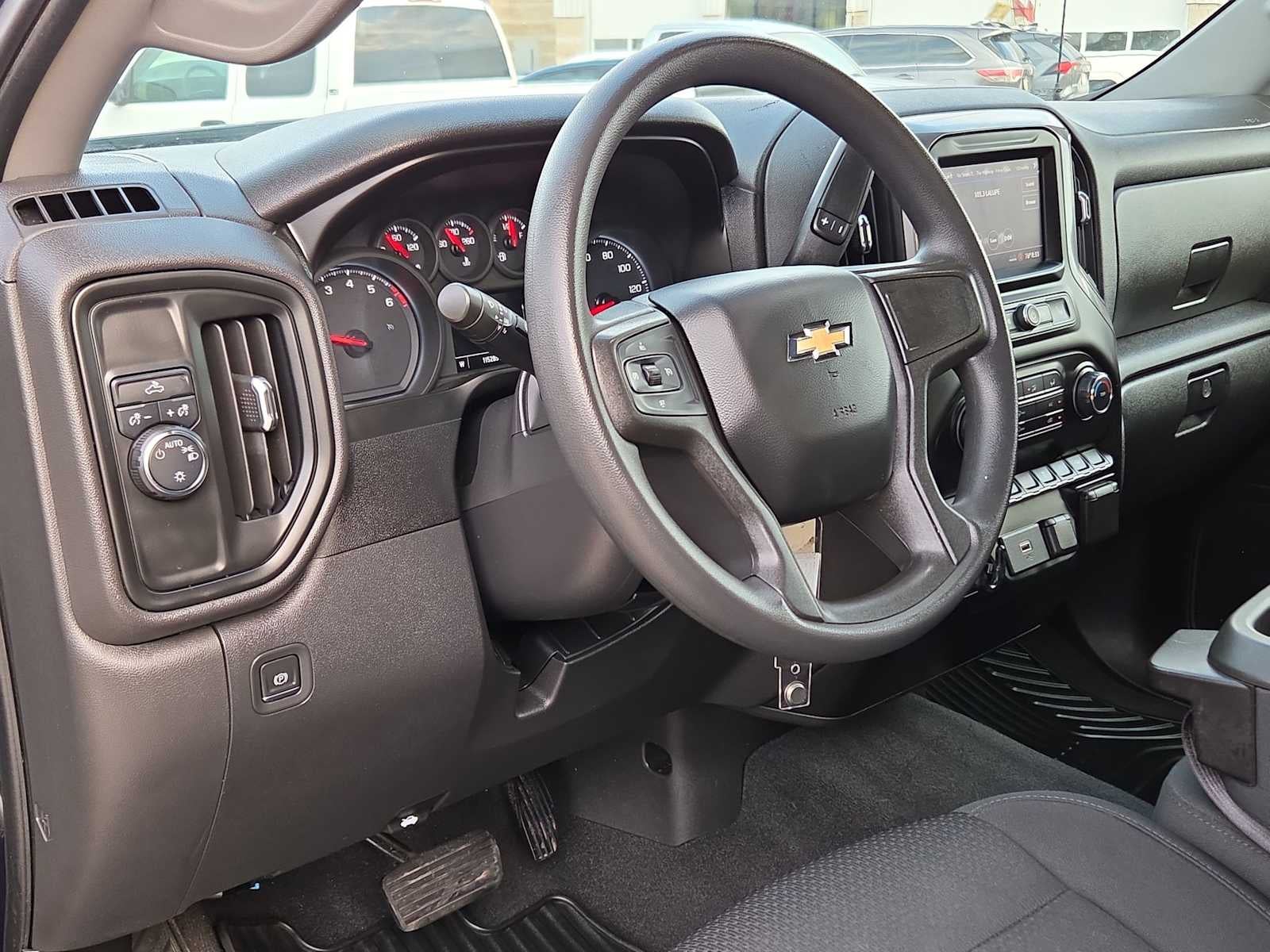 2020 Chevrolet Silverado 1500 Custom