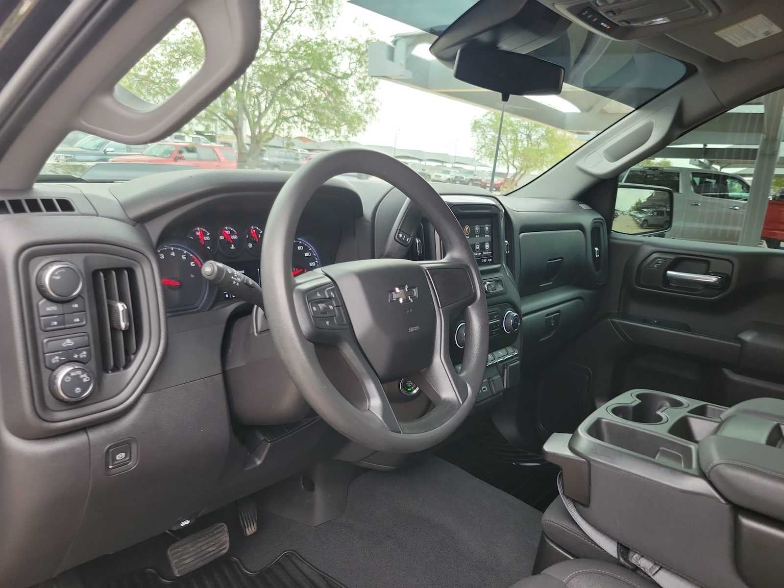 2023 Chevrolet Silverado 1500 Custom Trail Boss