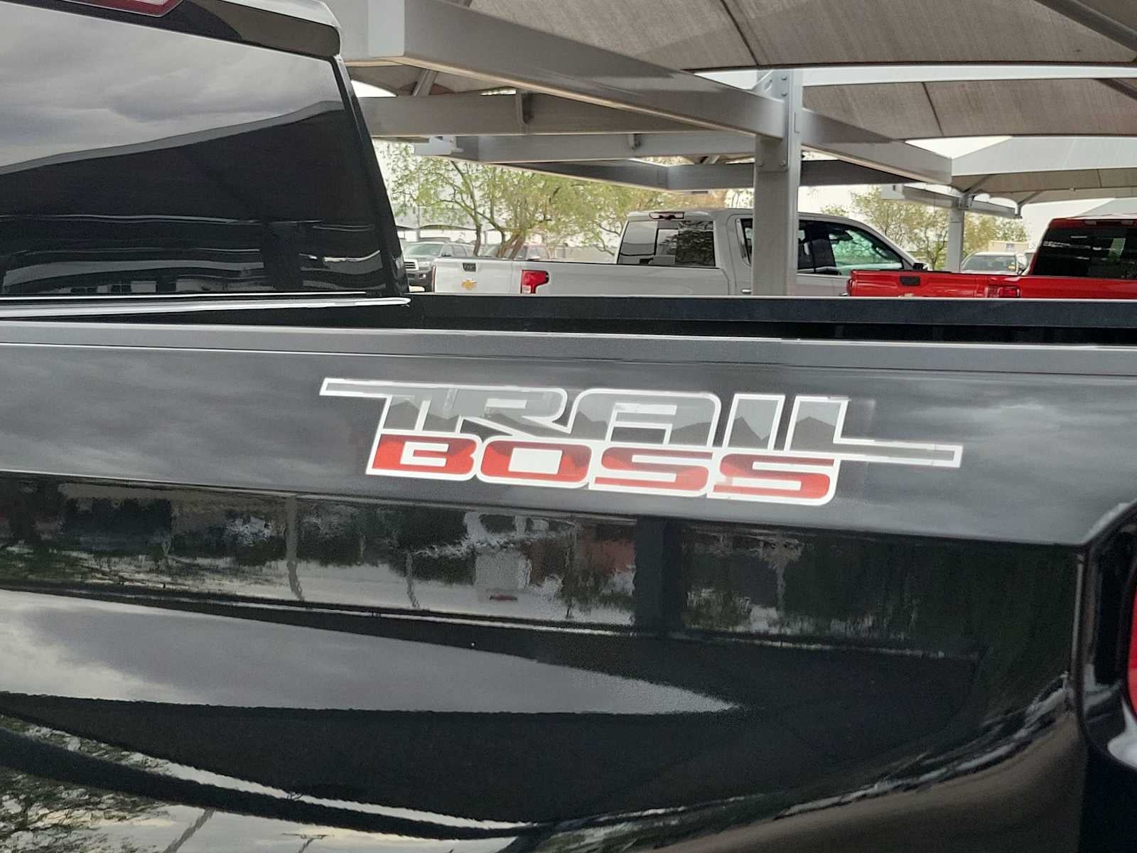 2023 Chevrolet Silverado 1500 Custom Trail Boss