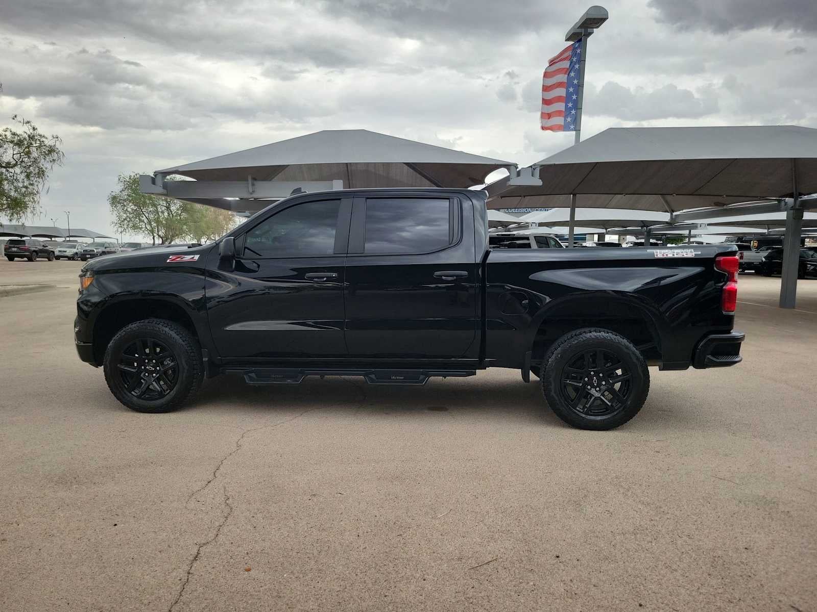 2023 Chevrolet Silverado 1500 Custom Trail Boss