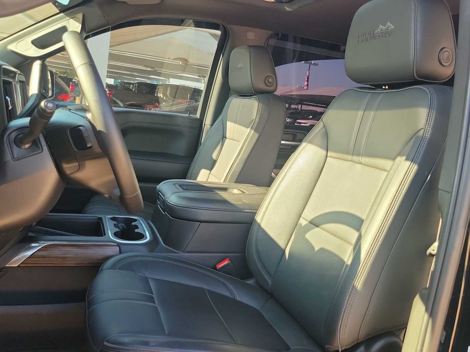 2022 Chevrolet Silverado 1500 LTD High Country