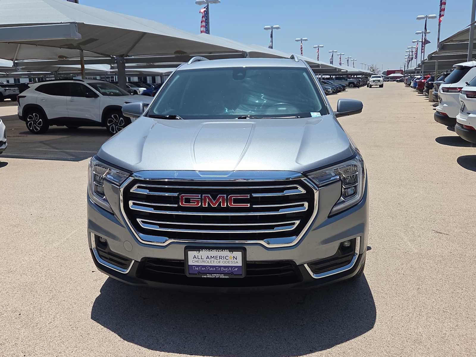 2024 GMC Terrain SLT