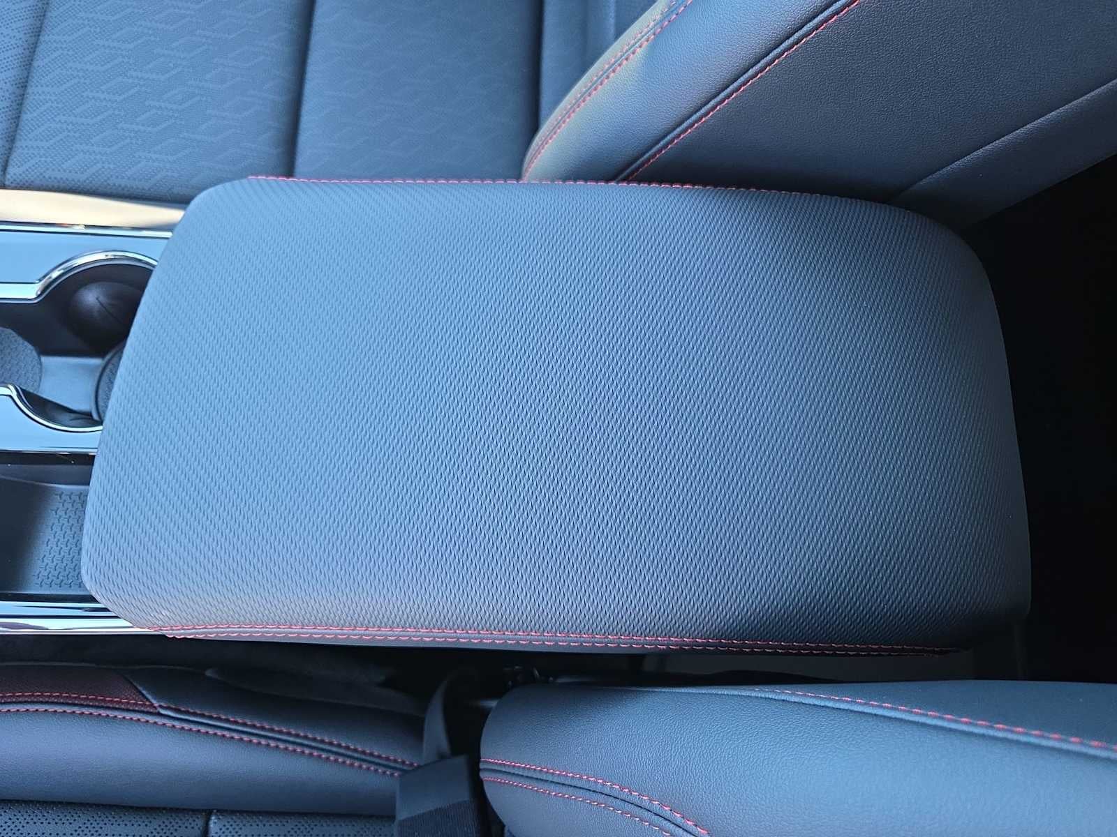 2027 Chevrolet Equinox RS - Photo 20
