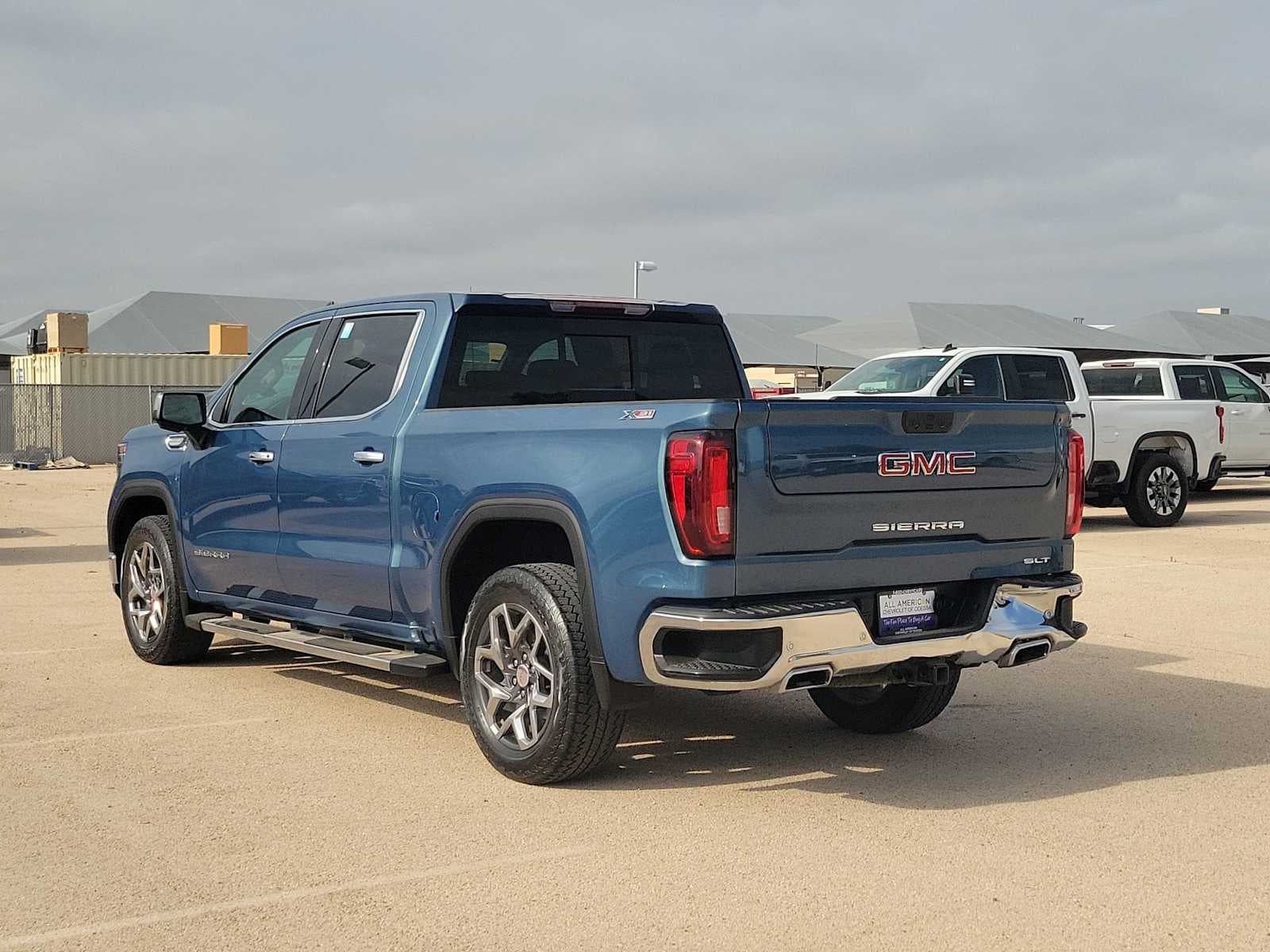 2024 GMC Sierra 1500 SLT