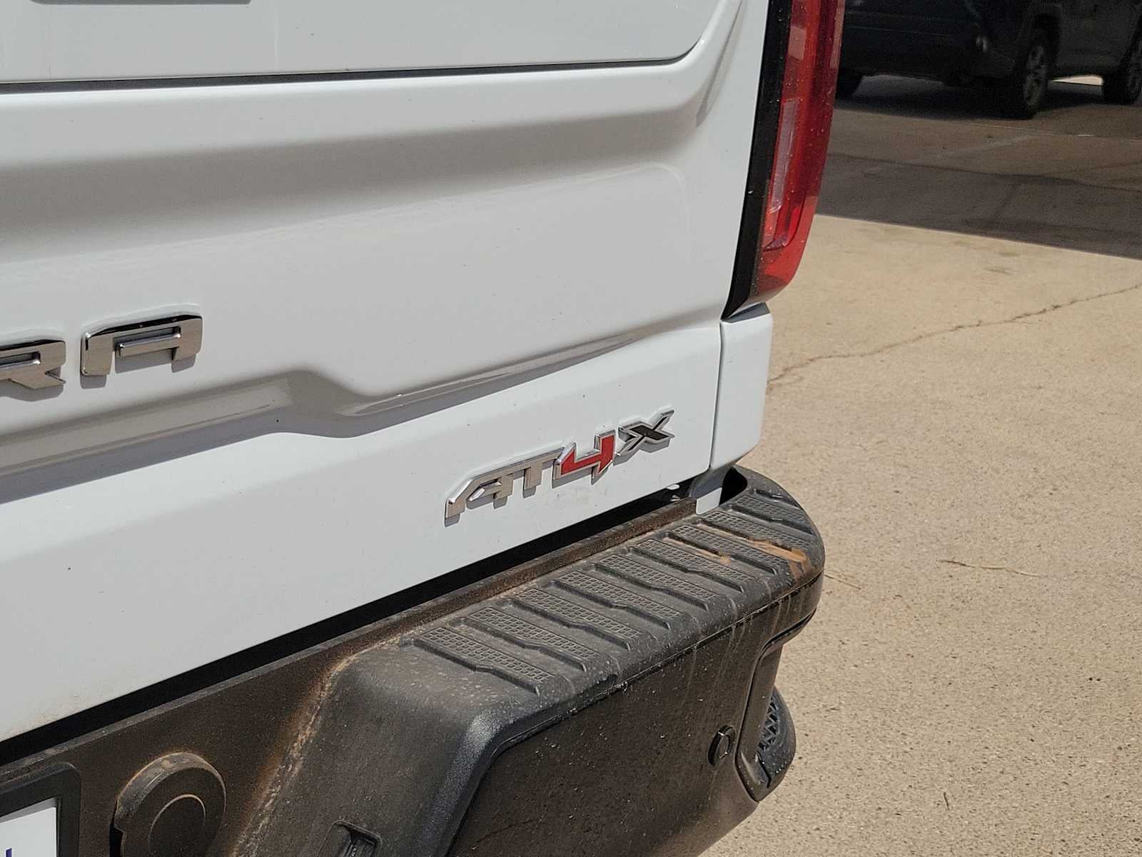 2024 GMC Sierra 1500 AT4X