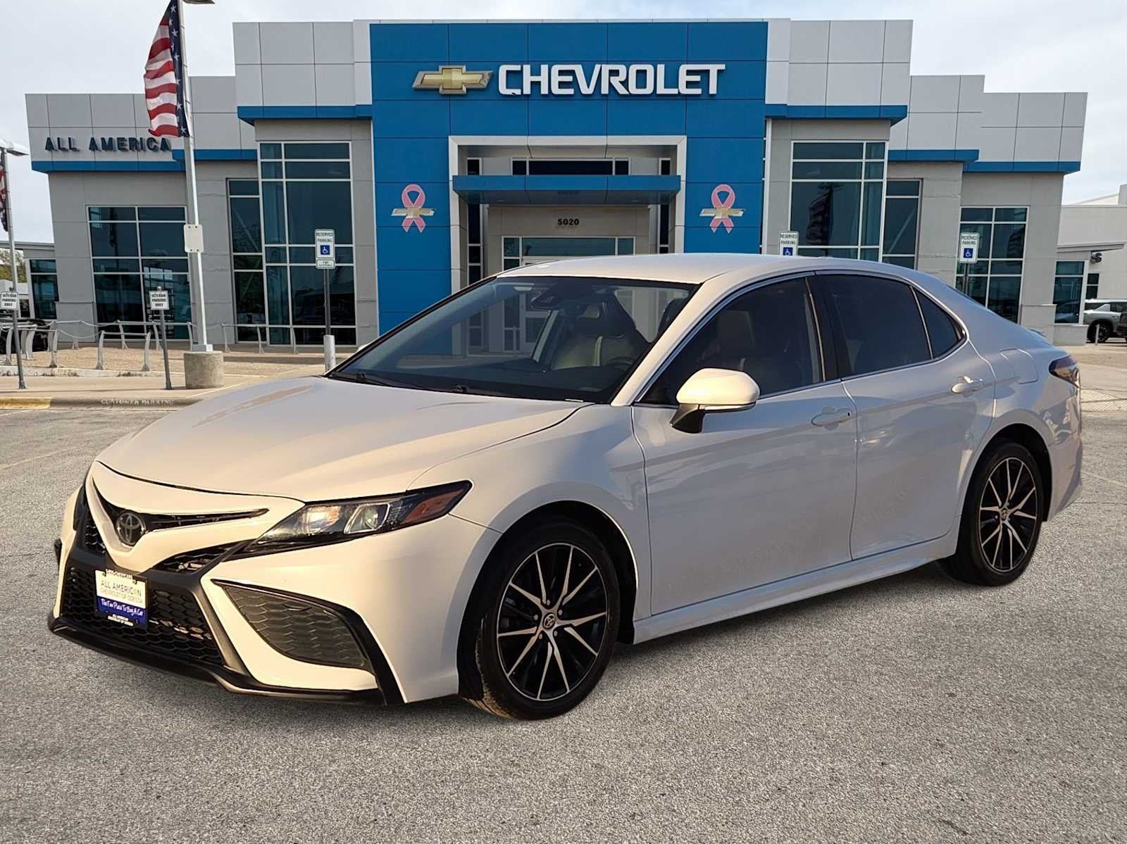 2022 Toyota Camry SE