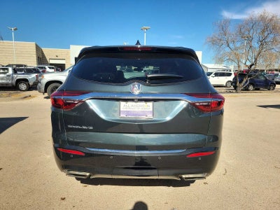 2020 Buick Enclave Essence