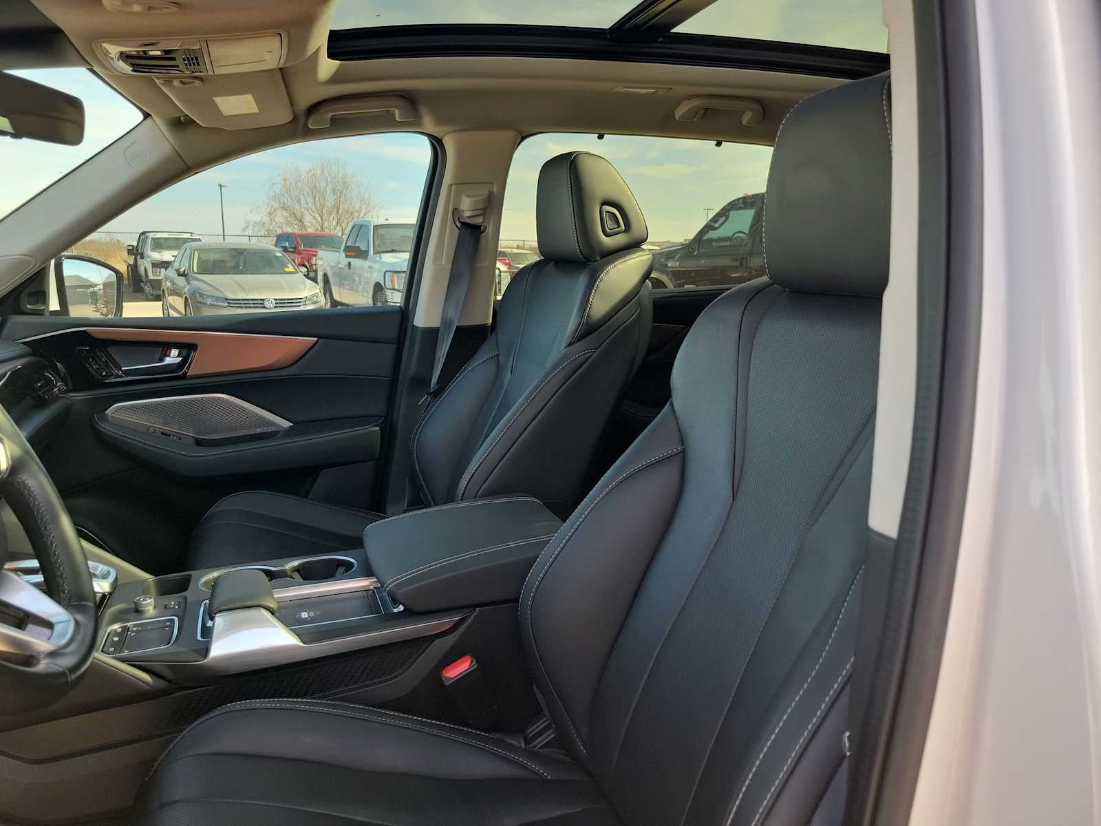 2022 Acura MDX w/Technology Package