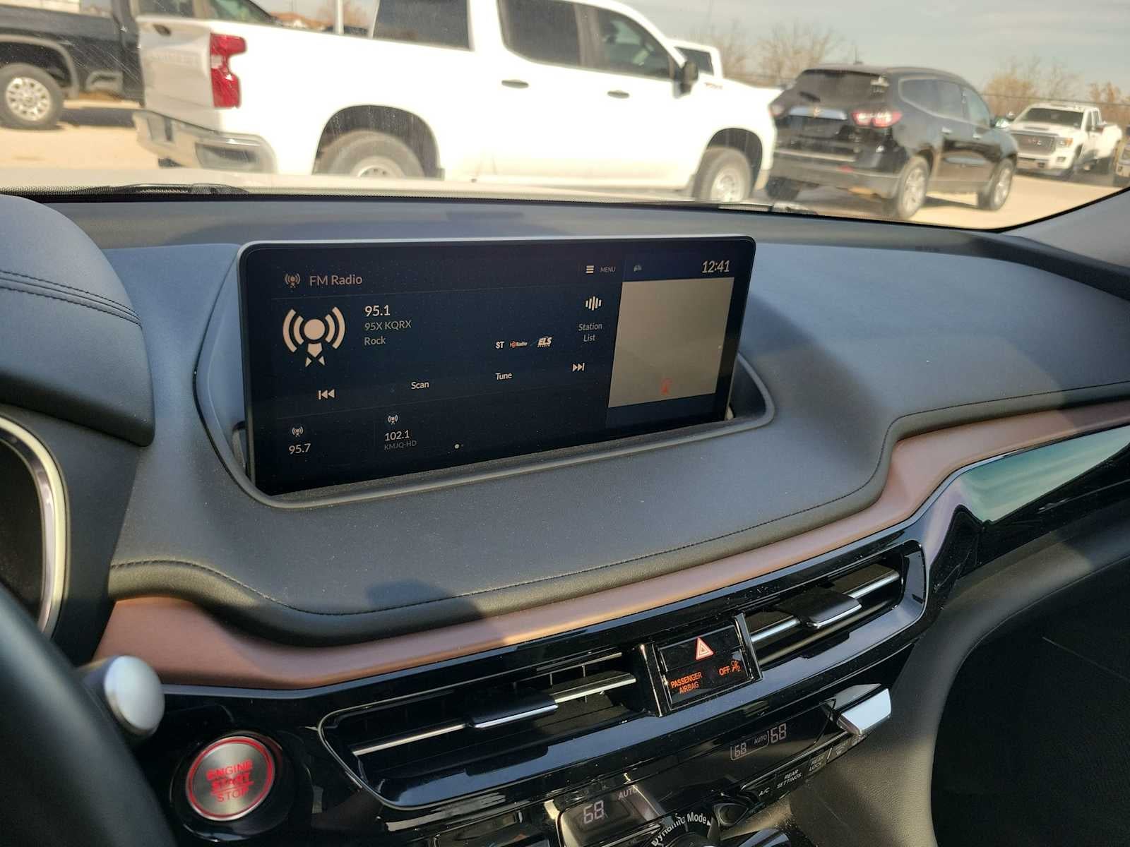 2022 Acura MDX w/Technology Package