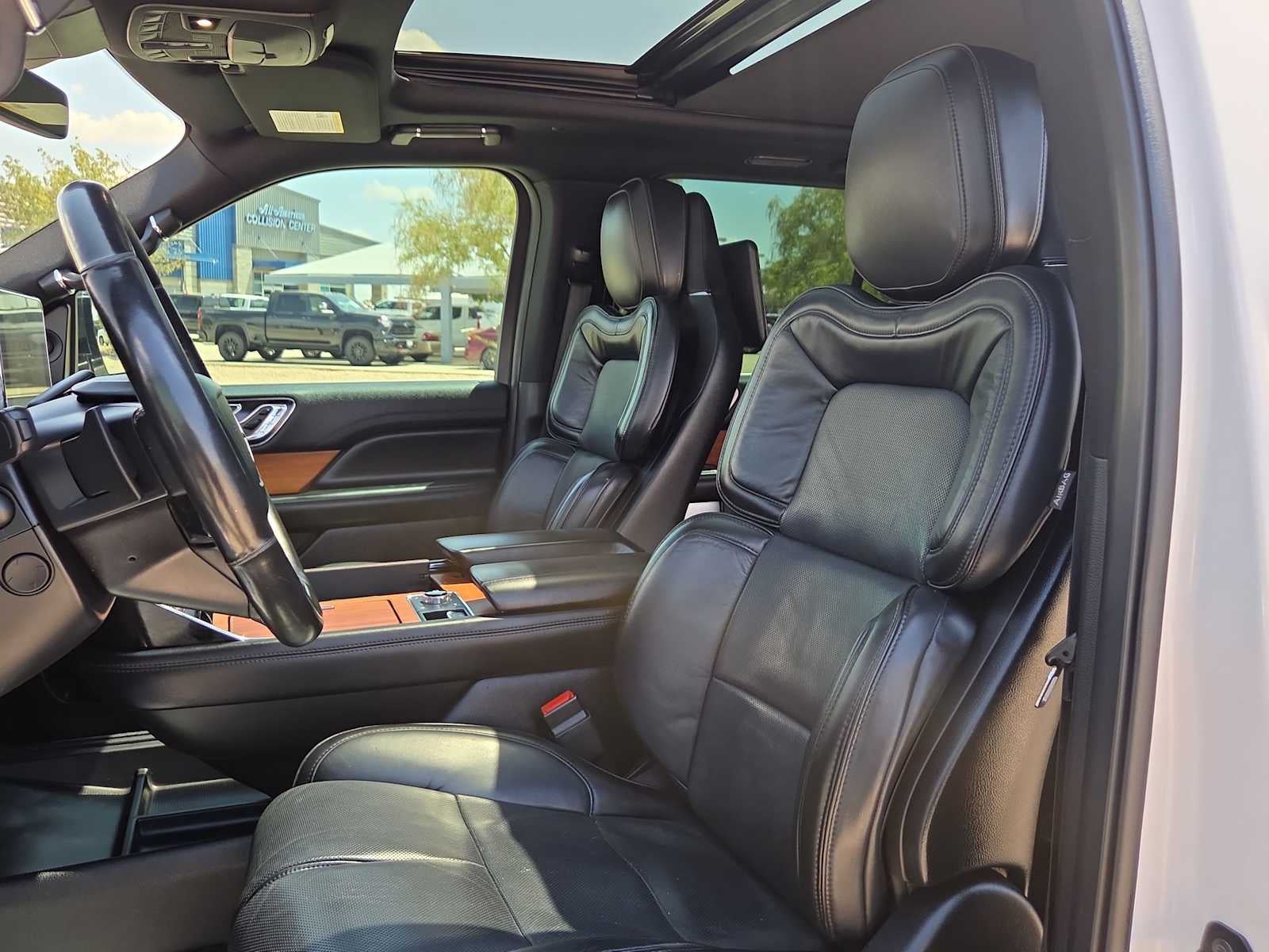 2019 Lincoln Navigator L Reserve
