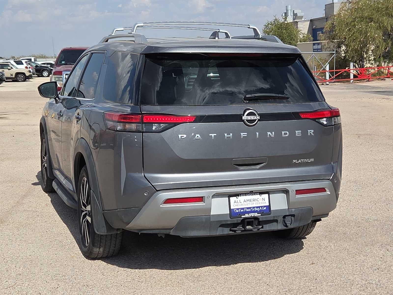2024 Nissan Pathfinder Platinum