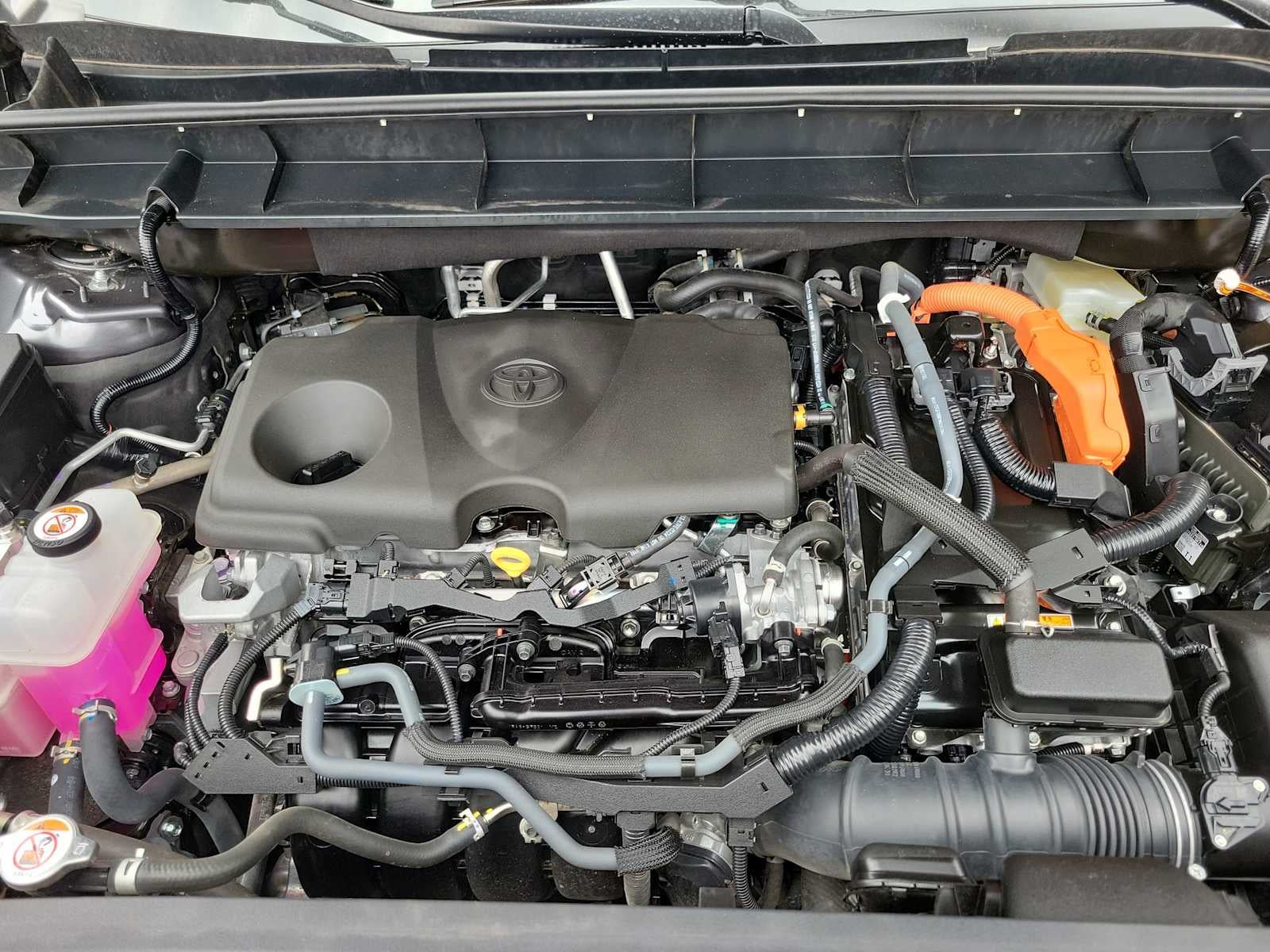 2025 Toyota Highlander Hybrid Platinum