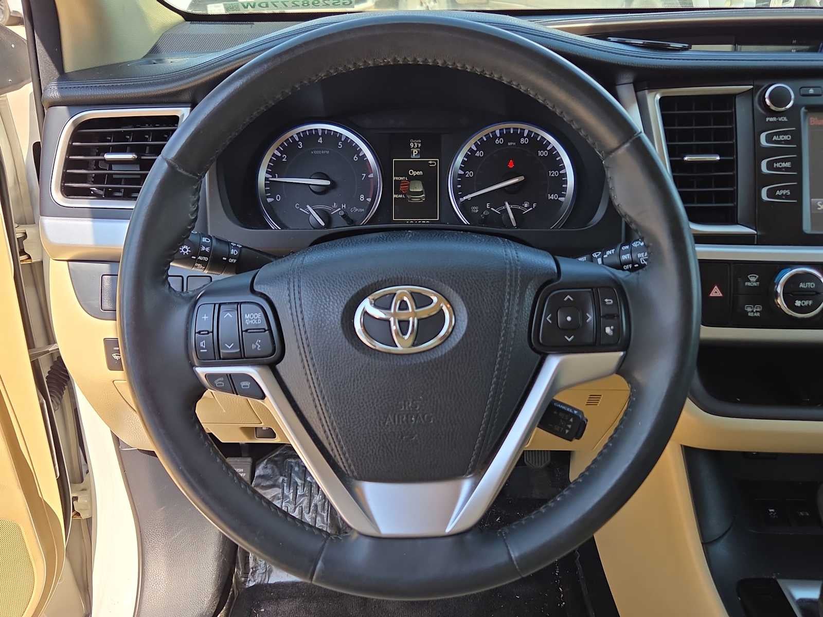 2016 Toyota Highlander XLE
