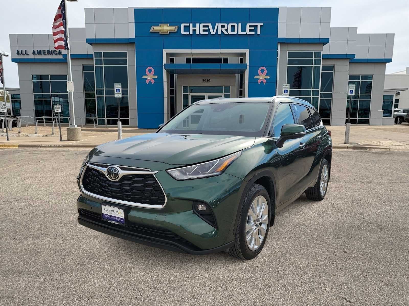 2023 Toyota Highlander L