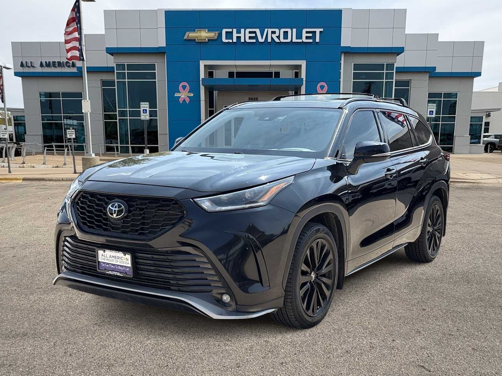 2024 Toyota Highlander LE