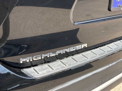 2024 Toyota Highlander LE