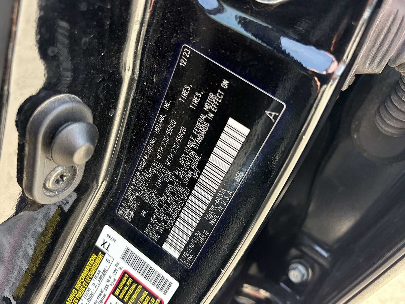 2024 Toyota Highlander LE