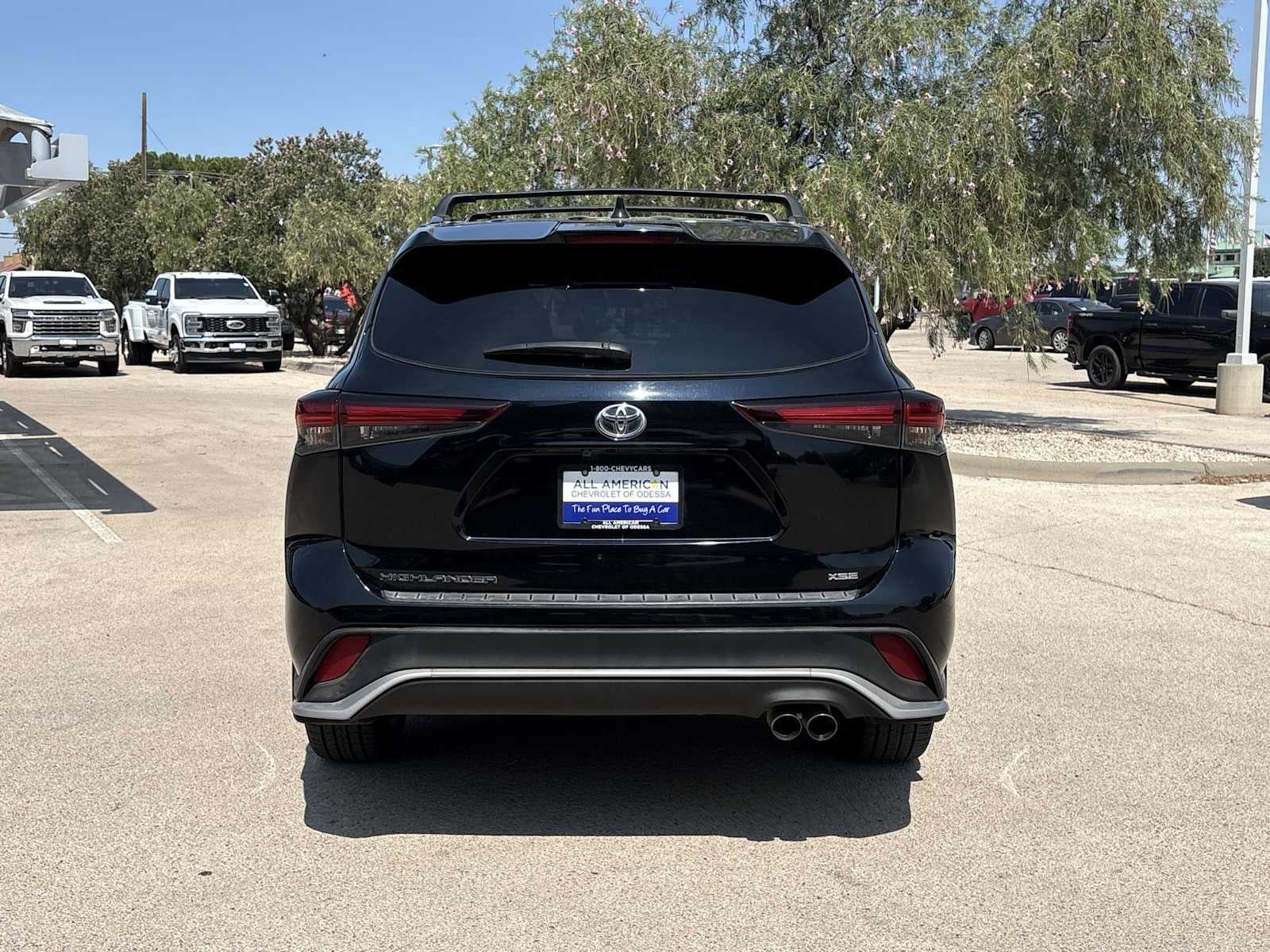 2024 Toyota Highlander LE